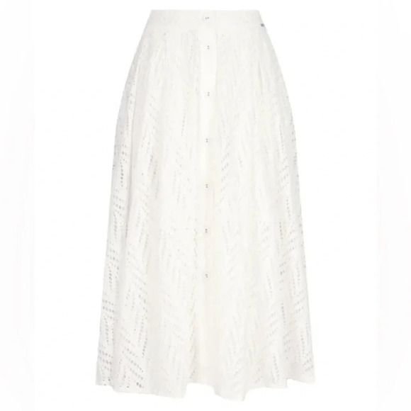 ❤️Host Picks❤️[XS]Guess NAJM Skirt with perforations - Picture 4 of 14